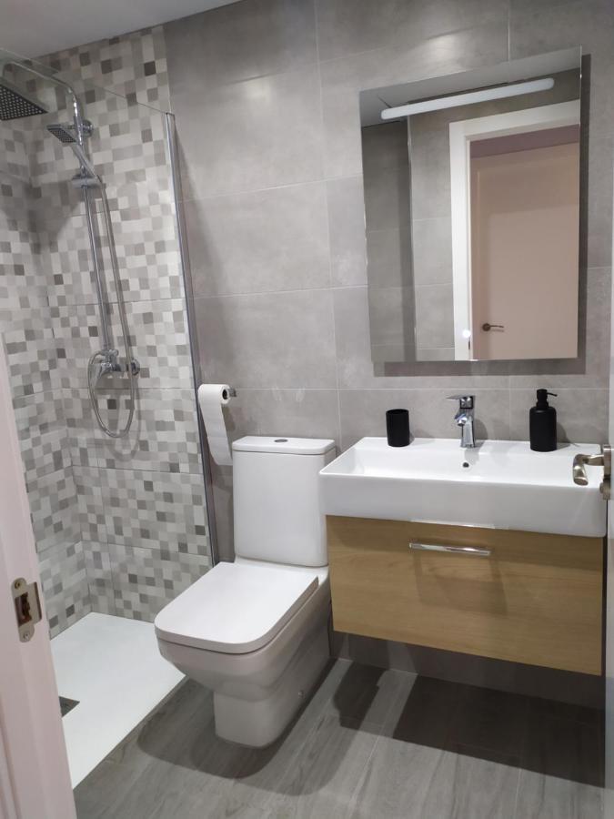 Apartamento Салоу Екстериор снимка